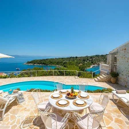 Villa Waterfalls Gaios