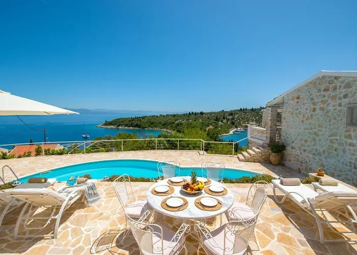 Villa Waterfalls Gaios